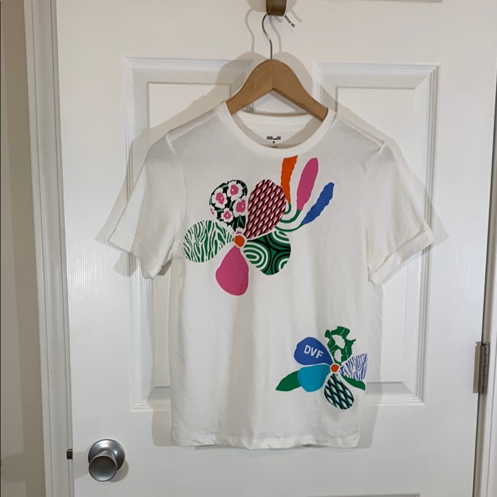 Diane Von Furstenberg White Tee with Multicolor Floral Design